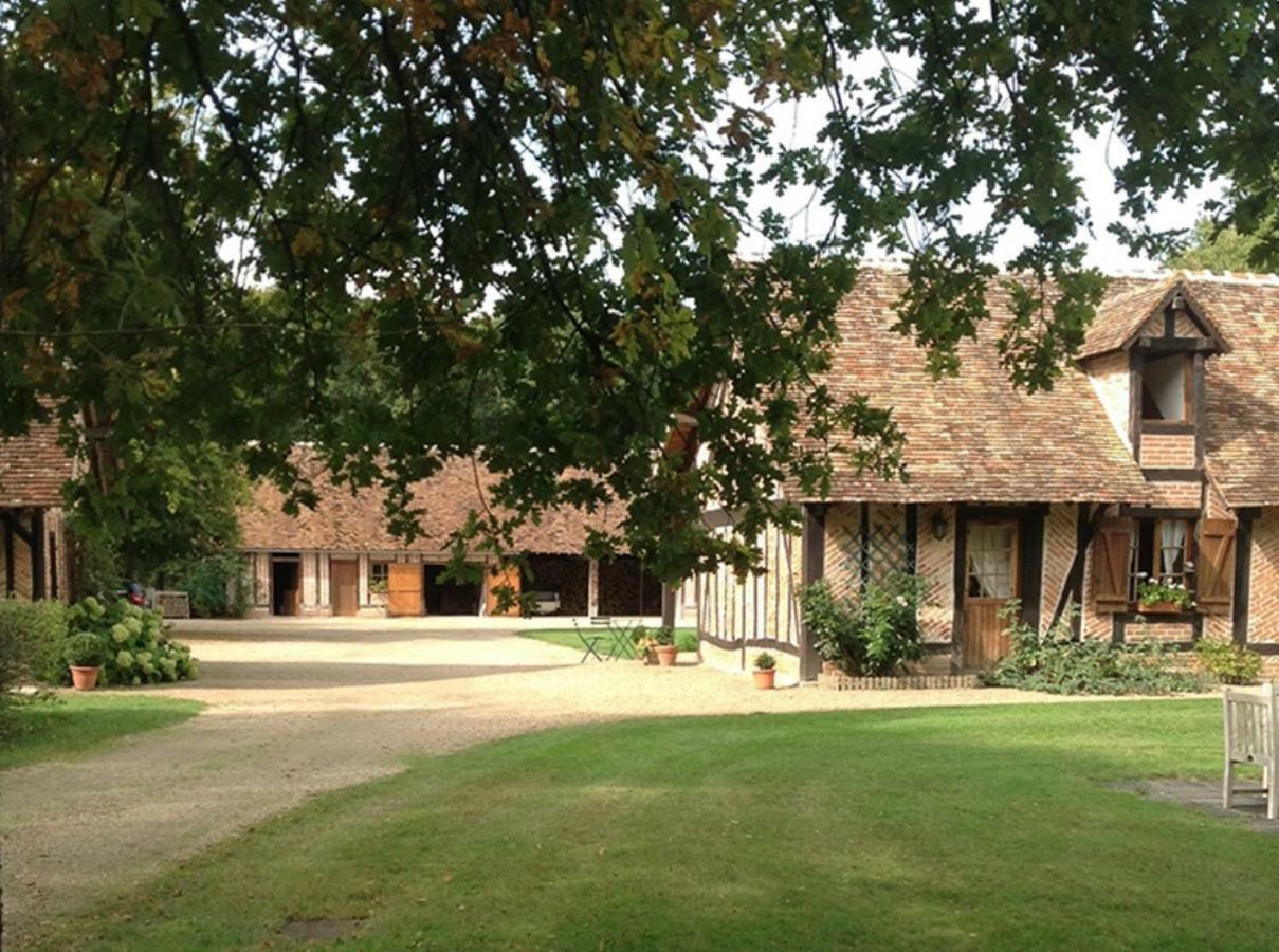 La Rabouillere Bed & Breakfast Le Controis-en-Sologne ภายนอก รูปภาพ